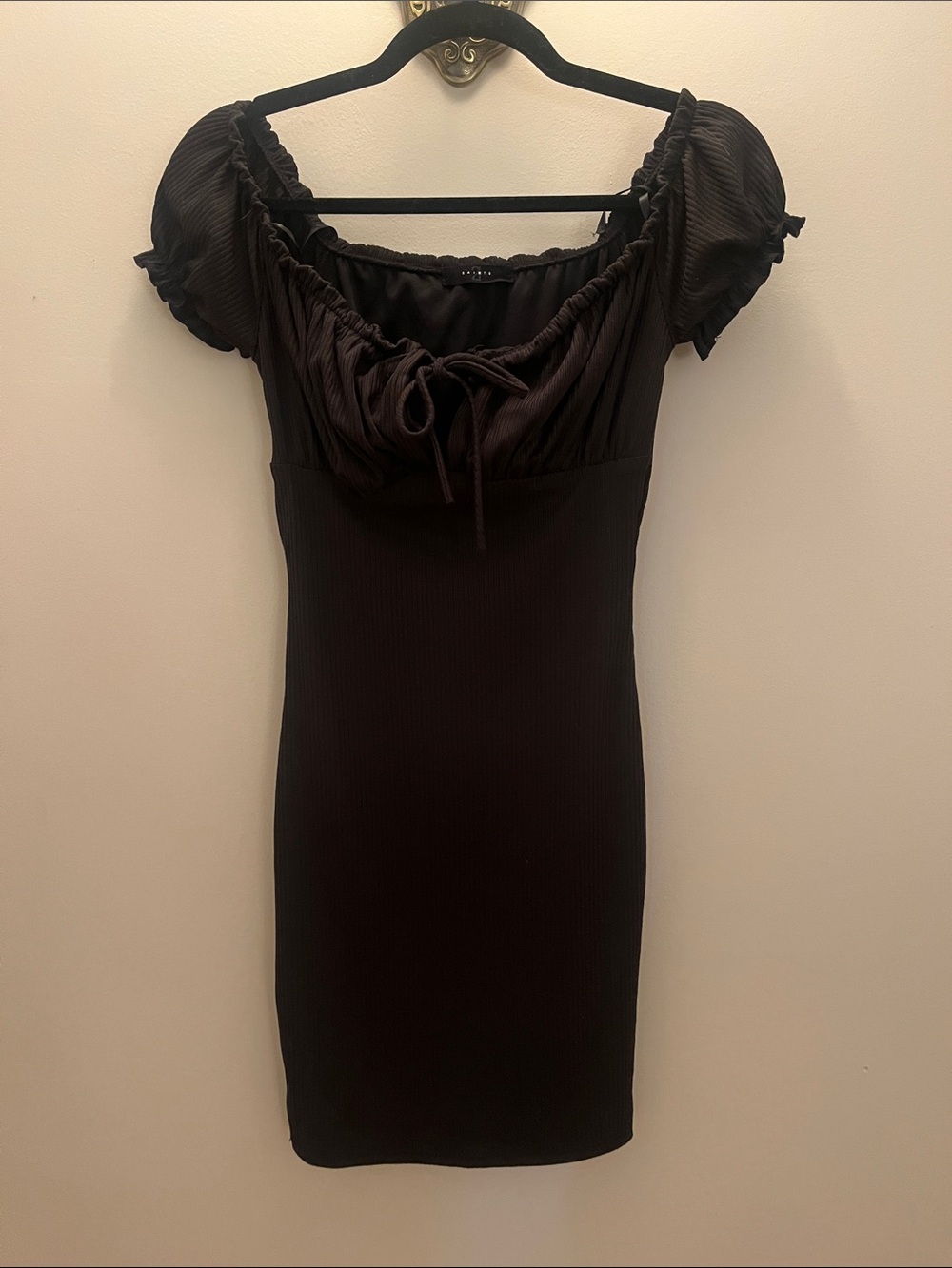 Ruched Puff-Sleeve Mini Dress - Black